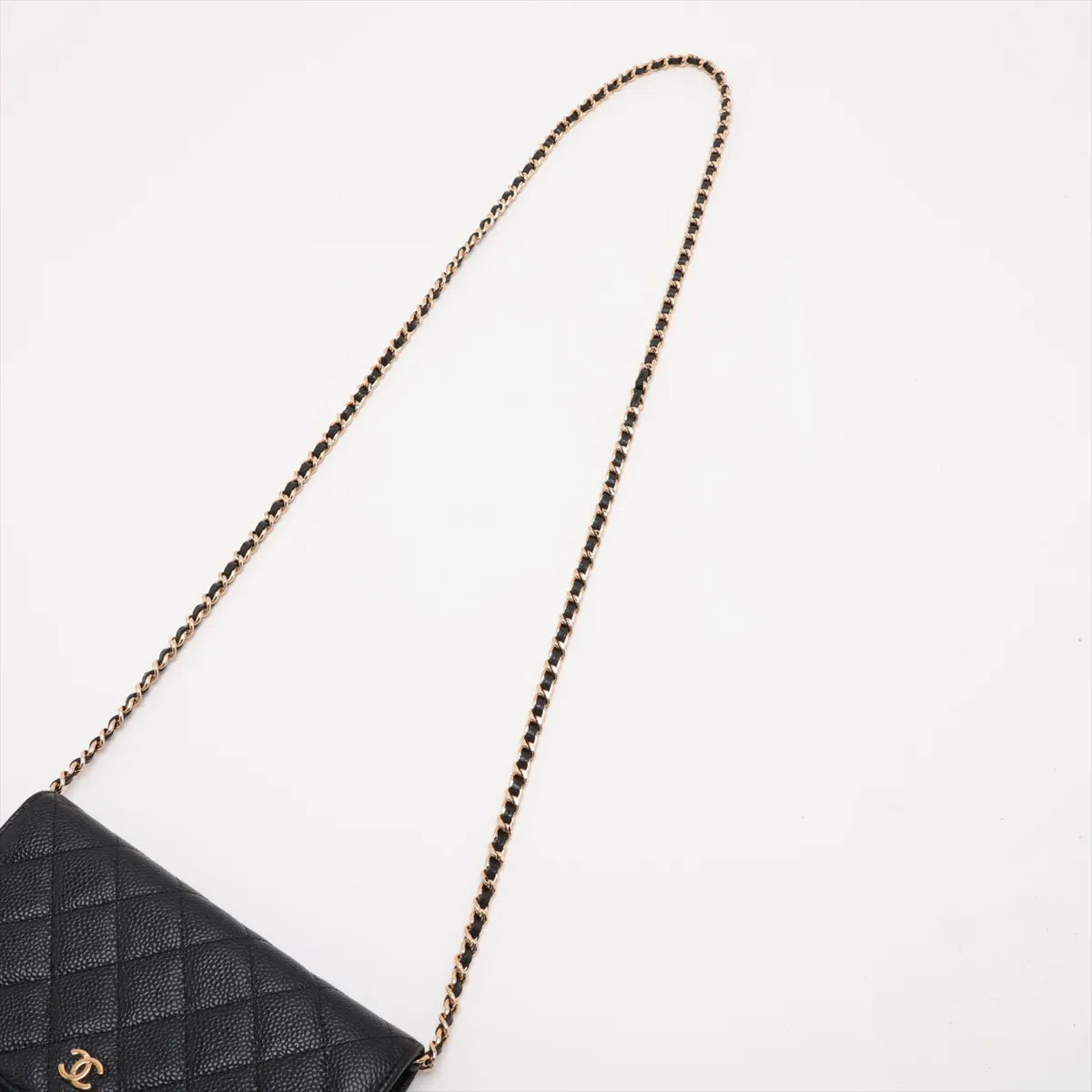 Matelasse Caviar Skin chain wallet black