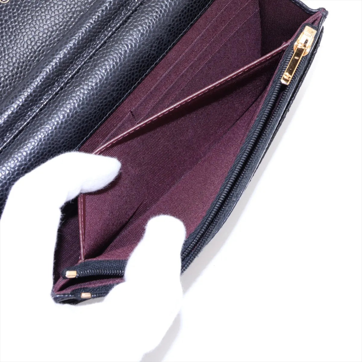 Matelasse Caviar Skin chain wallet black