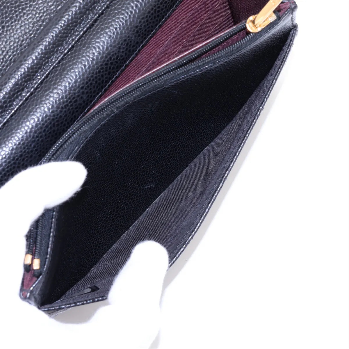 Matelasse Caviar Skin chain wallet black